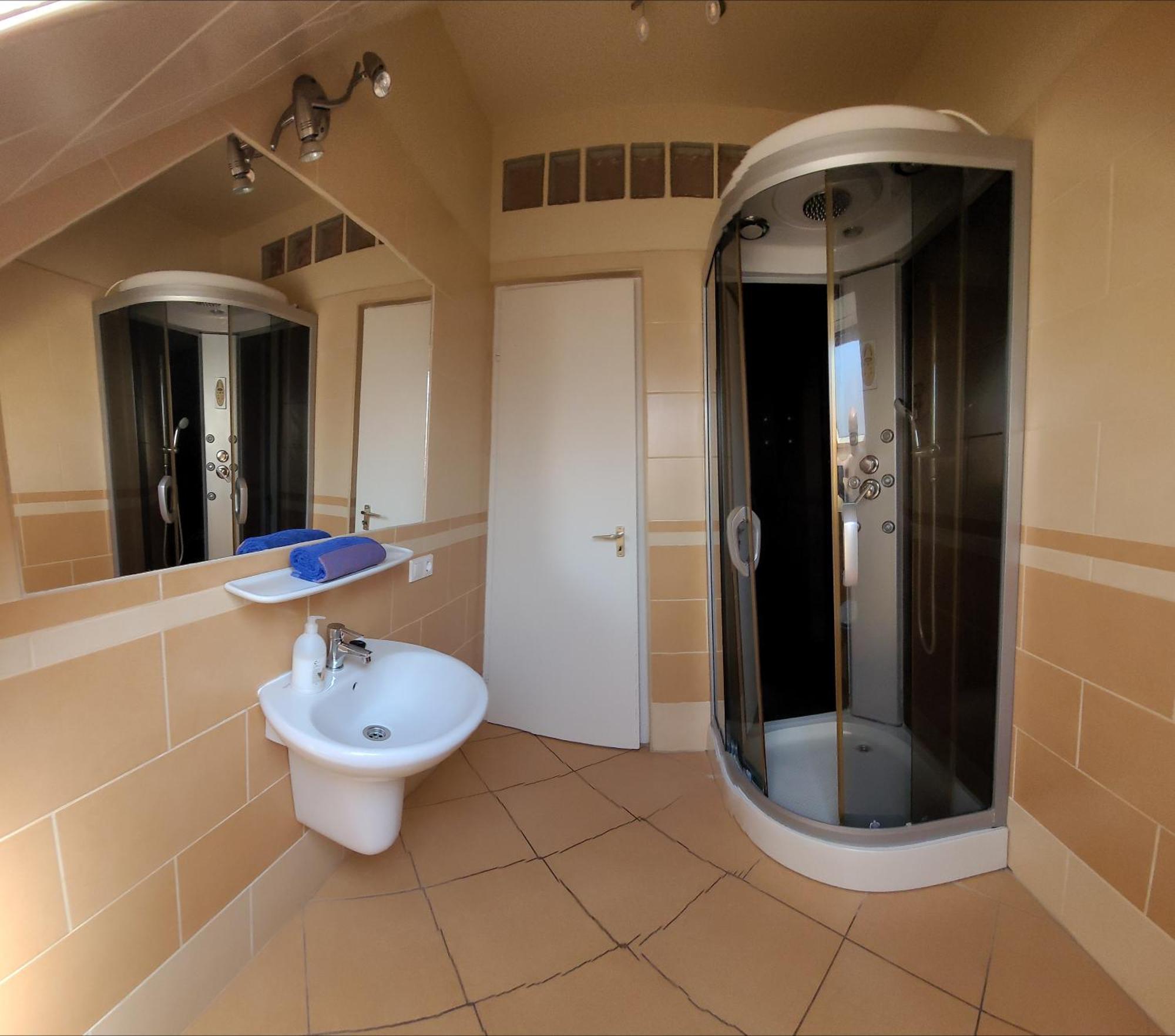 Appartement Frank Apartmanhaz à Balatonboglár Extérieur photo