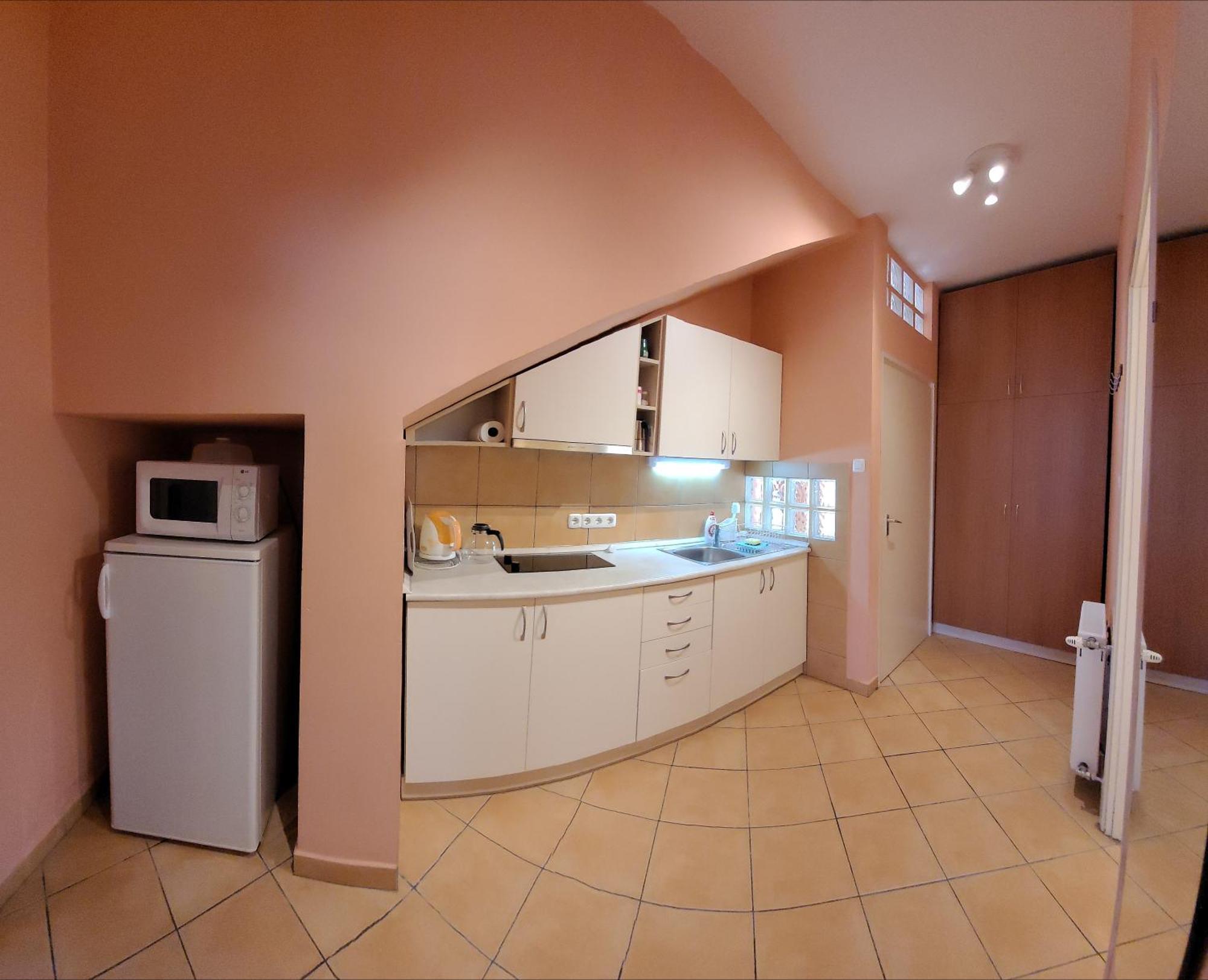 Appartement Frank Apartmanhaz à Balatonboglár Extérieur photo